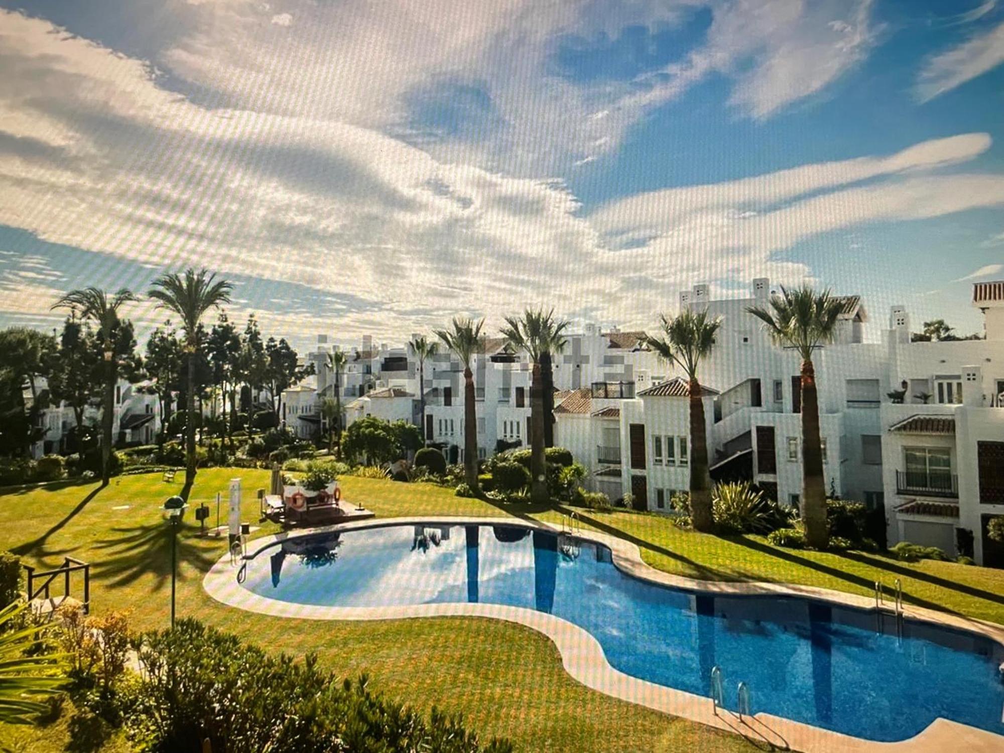 Palm - Luxury At First Line